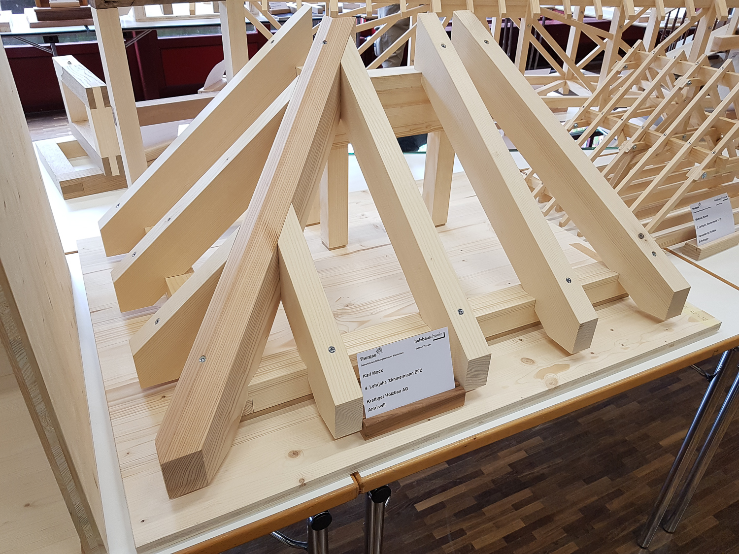 Modellwettbewerb 2019 GBZ Weinfelden: Modell «Walmdach» von Karl Mock l Krattiger Holzbau AG Amriswil