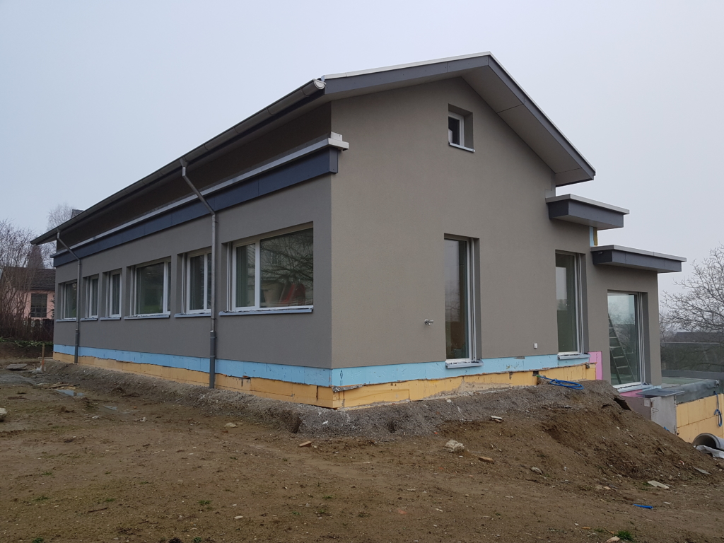 Holzrahmenbau in Vorfabrikation: Aussenansicht EFH | Krattiger Holzbau AG Amriswil