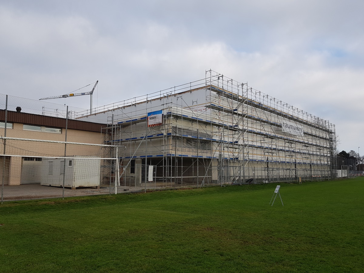 Sportanlage Tellenfeld Amriswil: Rohbau Dreifachhalle l Krattiger Holzbau AG Amriswil