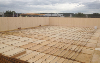 Holz-Beton-Verbund (HBV): eingelegte Armierungseisen als Verbindungsmittel | Krattiger Holzbau AG Amriswil