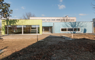 Kindergarten Mühlebach in Amriswil: Behandelte Holzfassade aus Schweizer Fichte l Krattiger Holzbau AG Amriswil