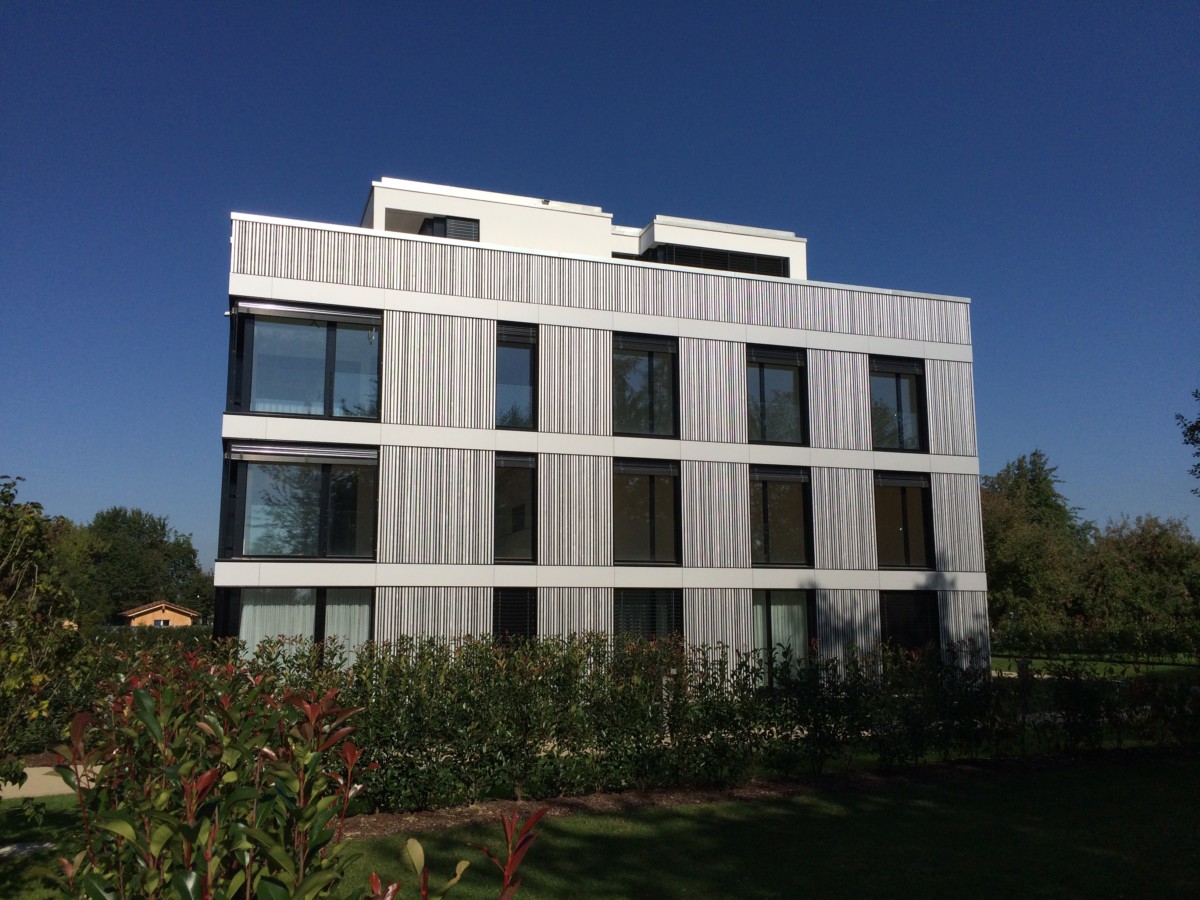 MFH Fliederweg in Amriswil: Holzfassade aus Fichte l Krattiger Holzbau AG Amriswil